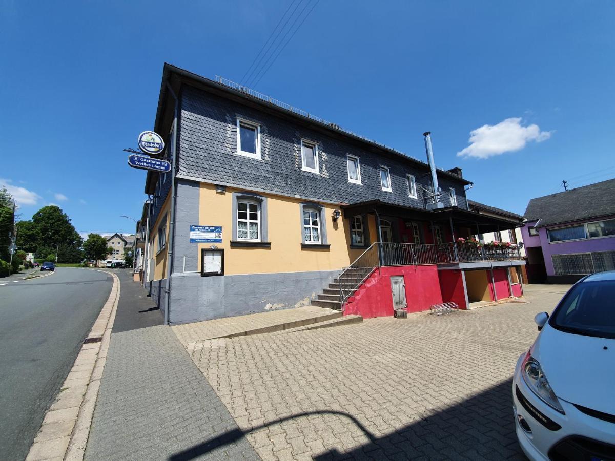Gaestehaus Weisses Lamm - Monteurzimmer Nordhalben Exteriör bild