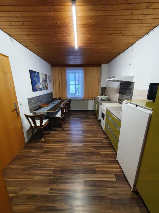 Gaestehaus Weisses Lamm - Monteurzimmer Nordhalben Exteriör bild