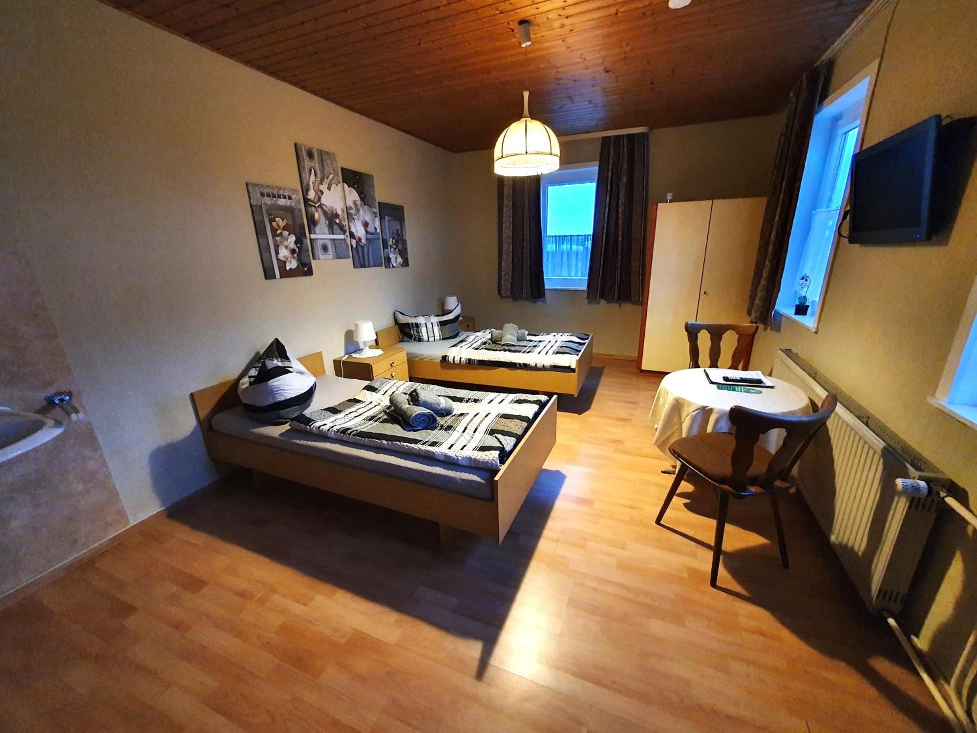 Gaestehaus Weisses Lamm - Monteurzimmer Hotell Nordhalben Exteriör bild